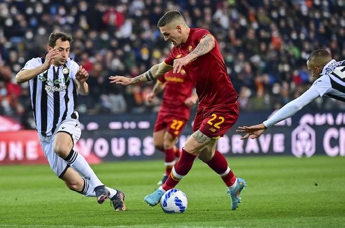 Soi kèo Udinese vs AS Roma